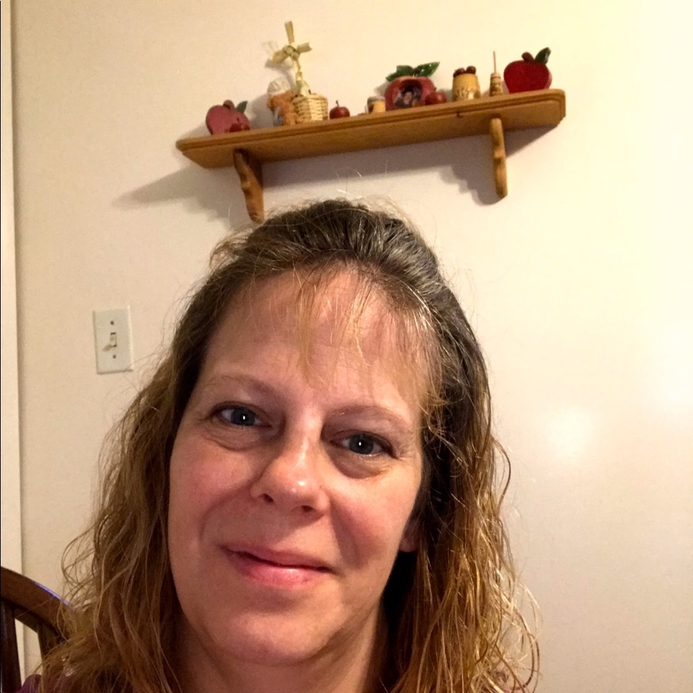Meet your Posher, Lisa